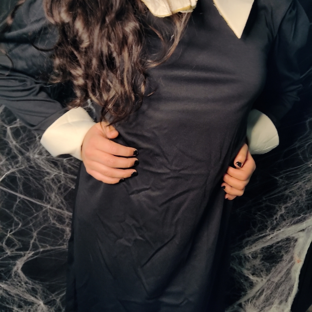Wensday costume